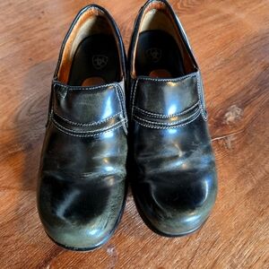 Ariat Black Leather Clogs with Glossy Finish